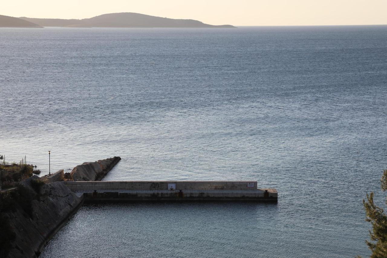 Feelhvar Along Bluelagoon Beach Hvar Town Exterior foto