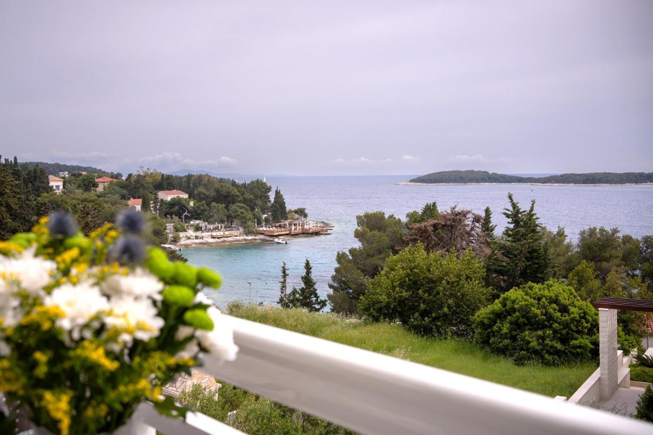 Feelhvar Along Bluelagoon Beach Hvar Town Exterior foto